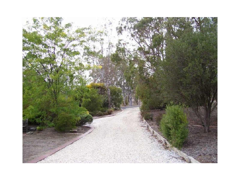 30 Halls Flat Road, Alexandra VIC 3714