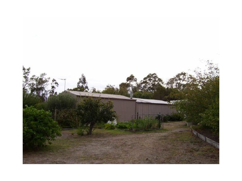 30 Halls Flat Road, Alexandra VIC 3714