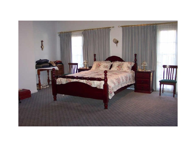 19 Rose Street, Alexandra VIC 3714