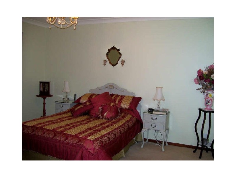 5 Oswald Drive, Alexandra VIC 3714