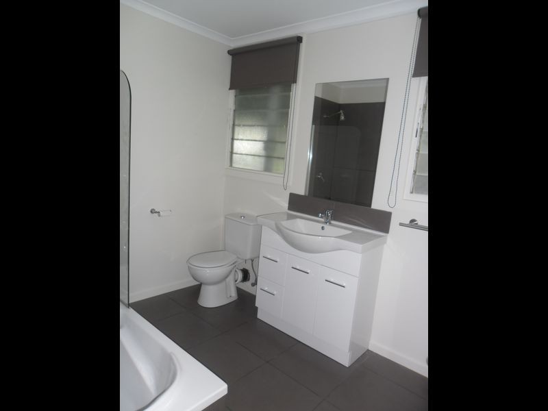 33 Fifth Street, Eildon VIC 3713