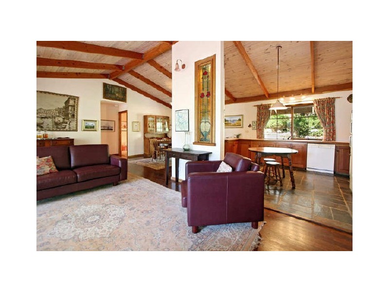 258 Left Arm Road, Taylor Bay VIC 3713