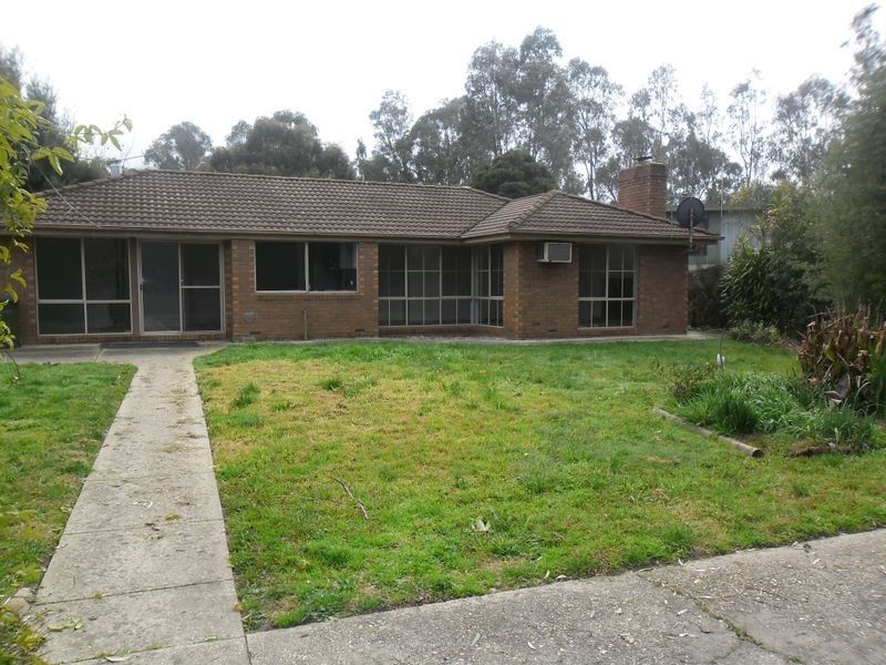 1 Shaw Avenue, Eildon VIC 3713