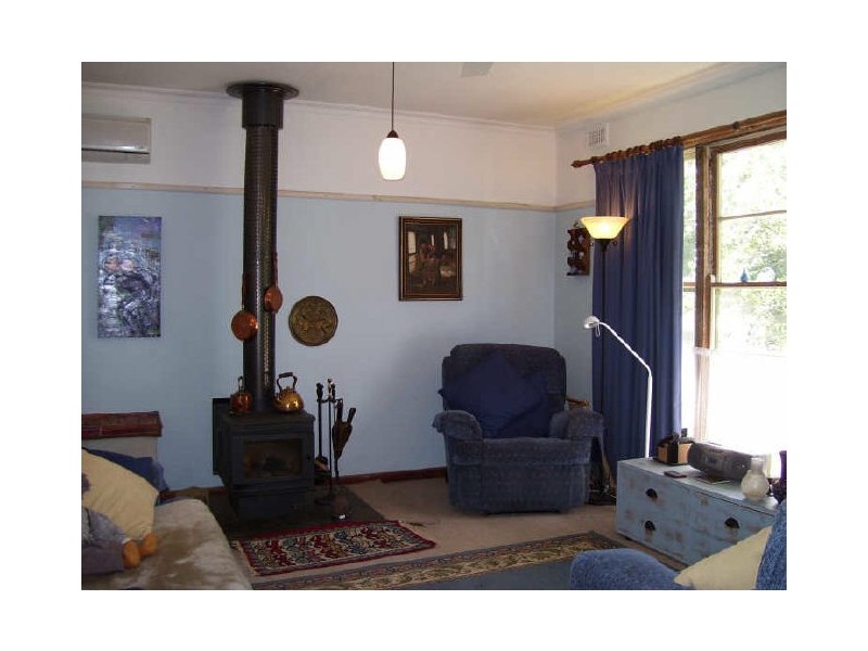 2/90 Falls Road, Marysville VIC 3779