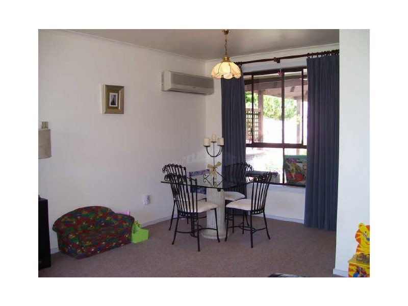 18 McKenzie St, Alexandra VIC 3714