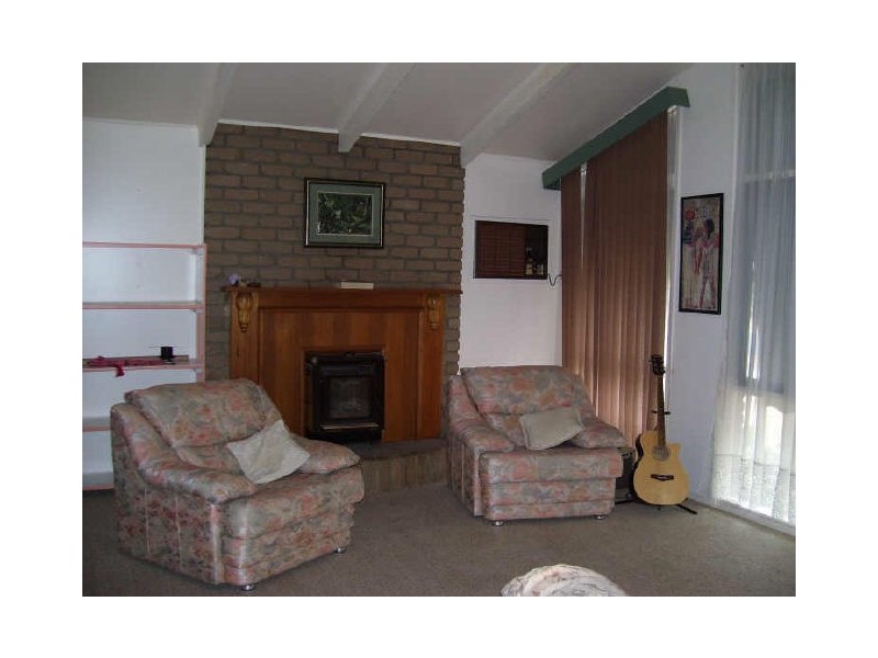 33 Rose Street, Alexandra VIC 3714