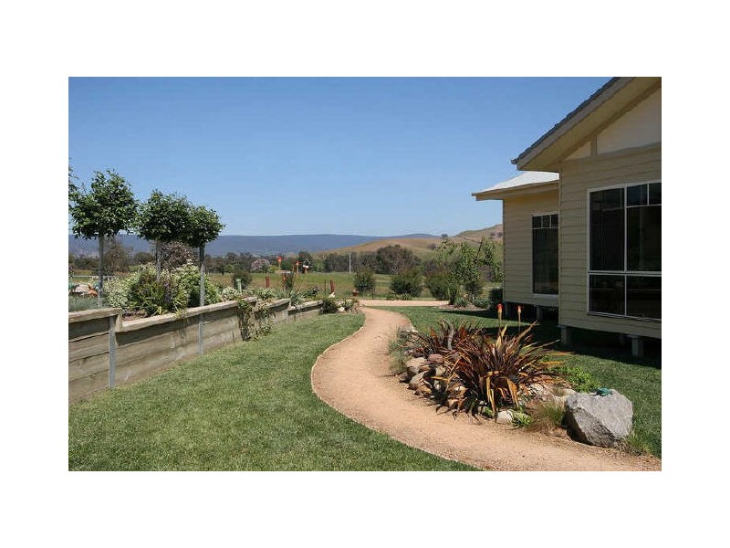 113 Swann Road, Alexandra VIC 3714