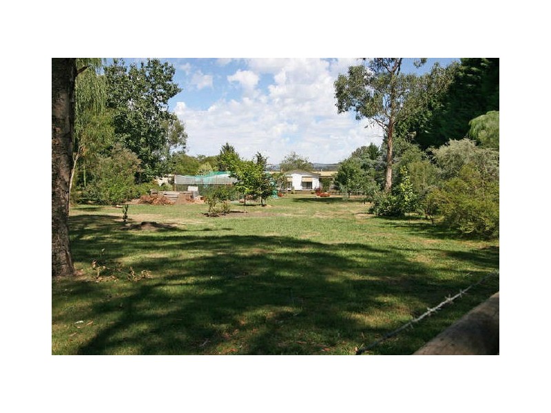 40 Mareeba Ave, Buxton VIC 3711