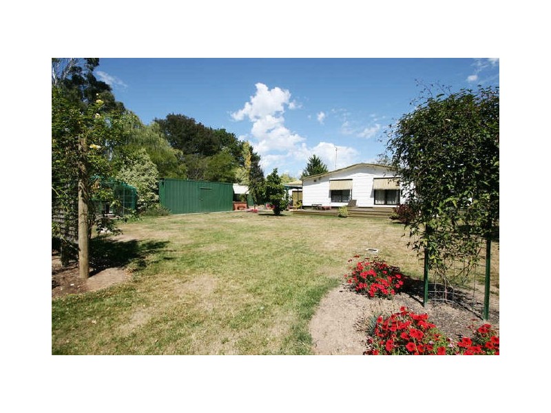 40 Mareeba Ave, Buxton VIC 3711