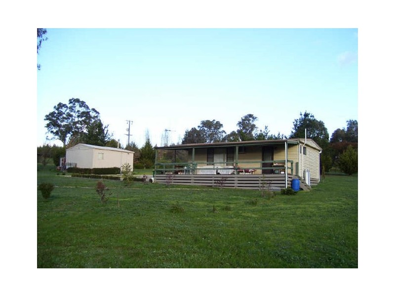 16 Jones Close, Alexandra VIC 3714