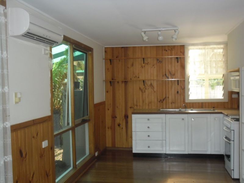 6 Fifth Street, Eildon VIC 3713