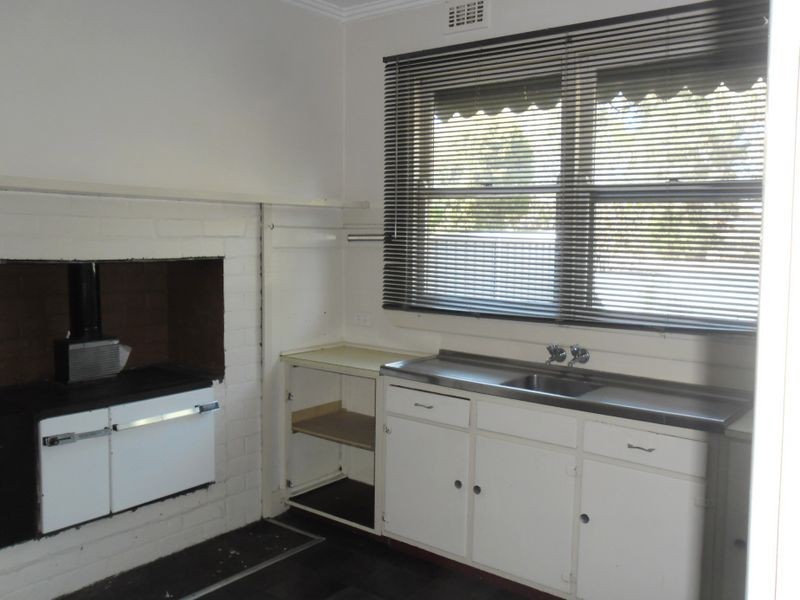 105 Bayley Street, Alexandra VIC 3714