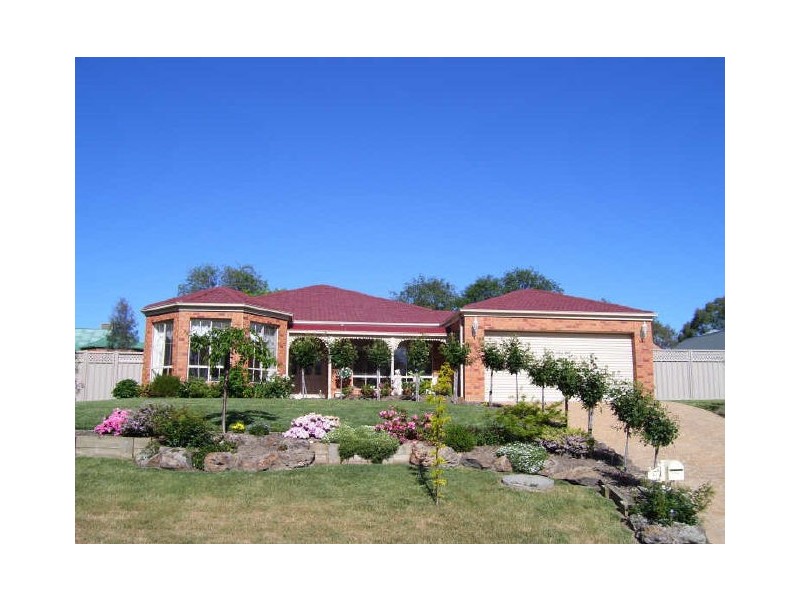 4 Wattleview Court, Alexandra VIC 3714