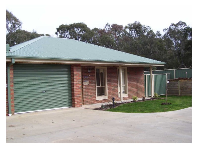 7/2 Riverside Drive, Eildon VIC 3713