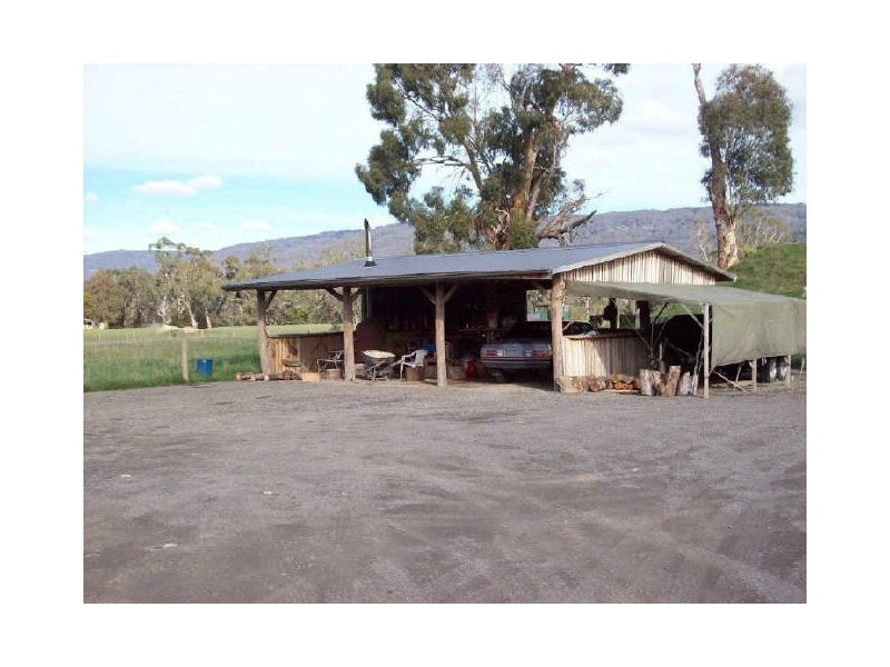 941 Gobur Road, Yarck VIC 3719