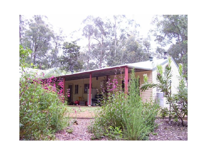 523 Marysville Road, Narbethong VIC 3778