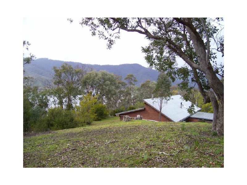 253 Left Arm Road, Taylor Bay VIC 3713