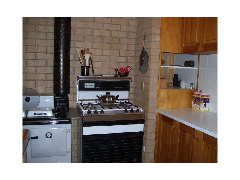 253 Left Arm Road, Taylor Bay VIC 3713
