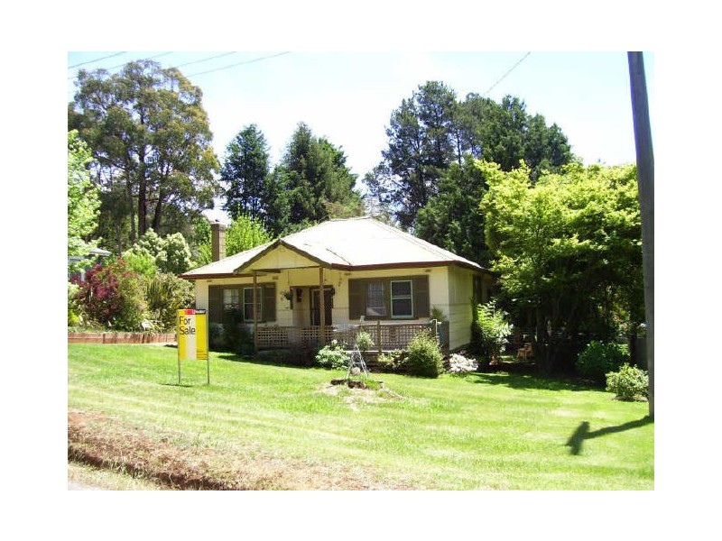 12 Hill Avenue, Marysville VIC 3779
