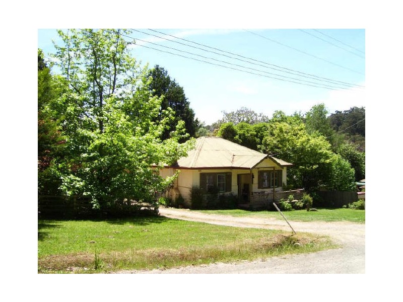 12 Hill Avenue, Marysville VIC 3779