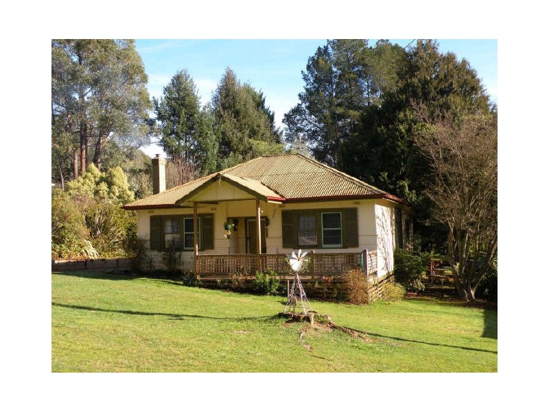 12 Hill Avenue, Marysville VIC 3779