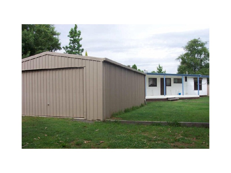 65 Bayley Street, Alexandra VIC 3714