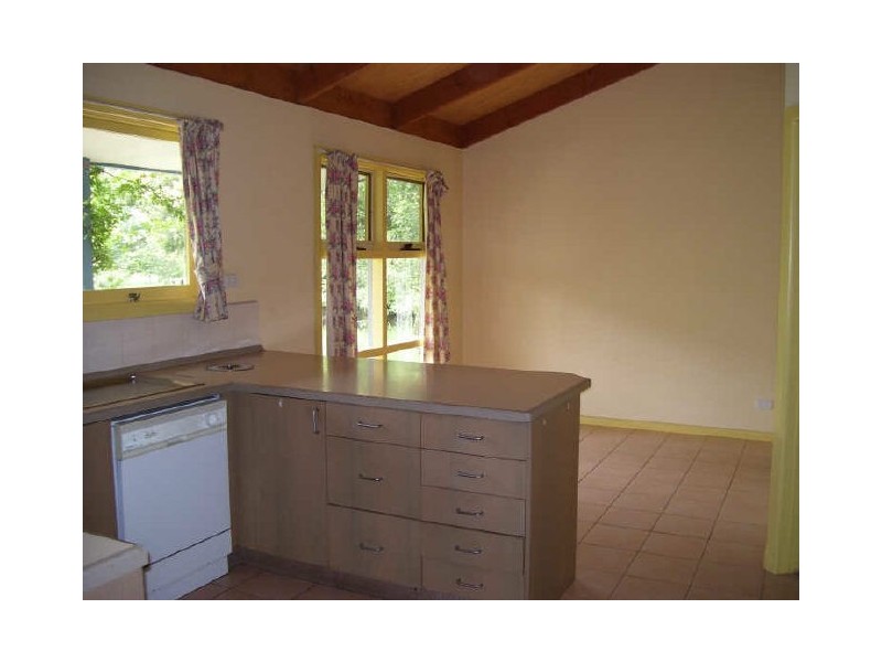 17 Mareeba Avenue, Buxton VIC 3711