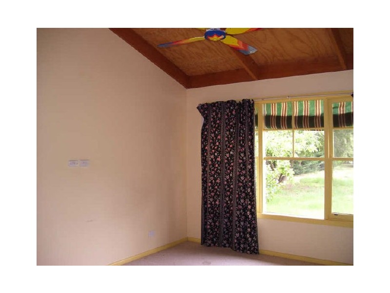 17 Mareeba Avenue, Buxton VIC 3711