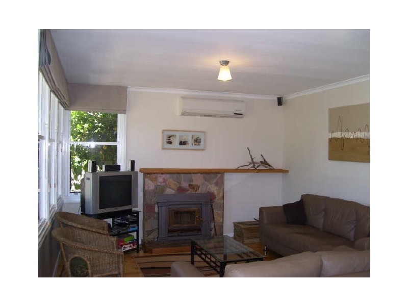 26 Tenth Street, Eildon VIC 3713