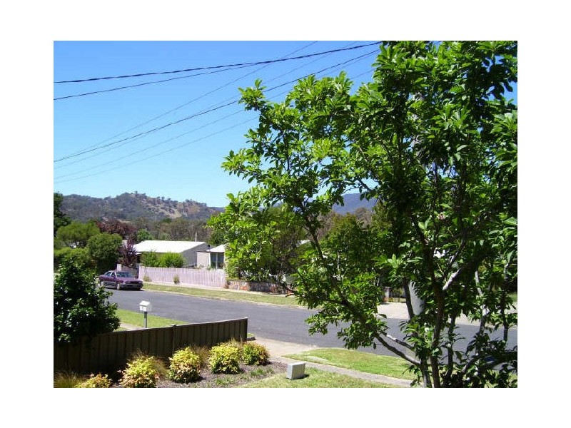 26 Tenth Street, Eildon VIC 3713