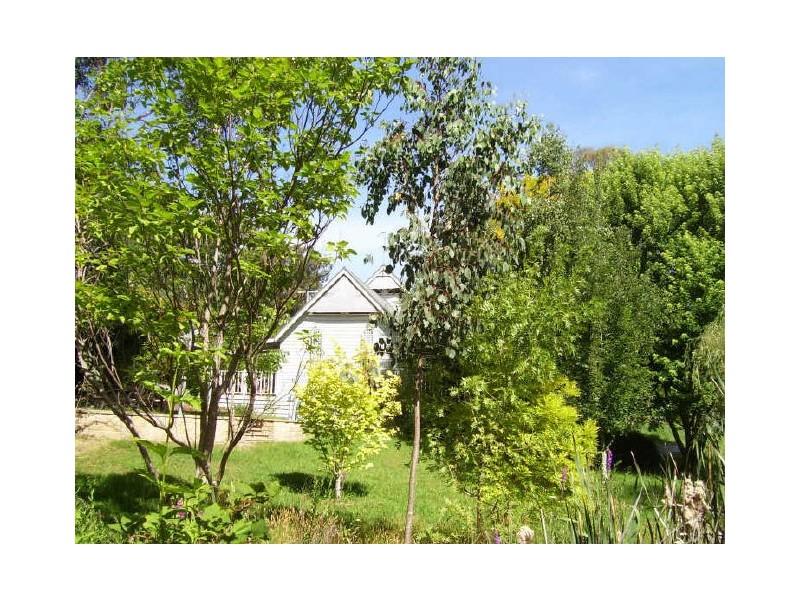 8 Cameron Close, Buxton VIC 3711