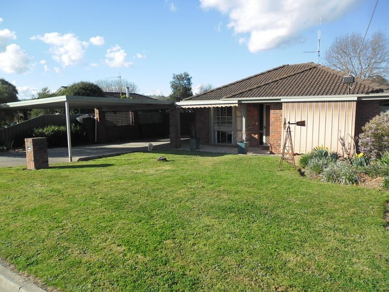 37 Coster Street, Alexandra VIC 3714