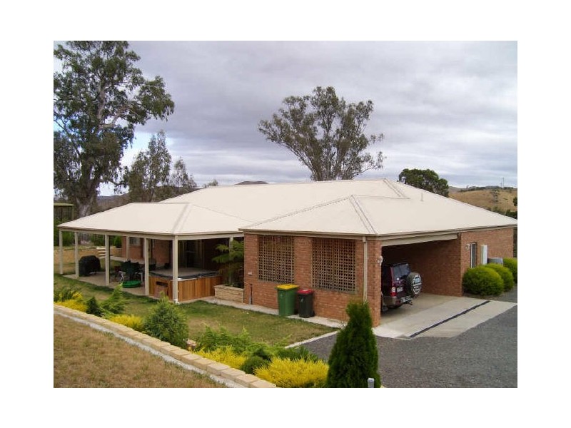 28 Jones Close, Alexandra VIC 3714
