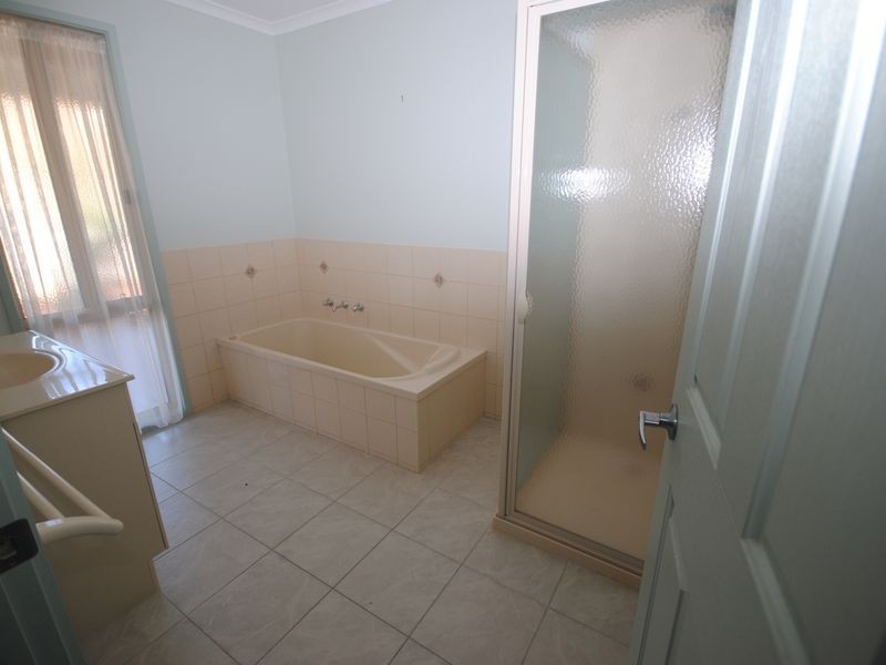 21 Newmans Road, Alexandra VIC 3714