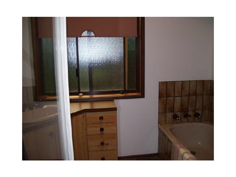 80 Myrtle Street, Alexandra VIC 3714