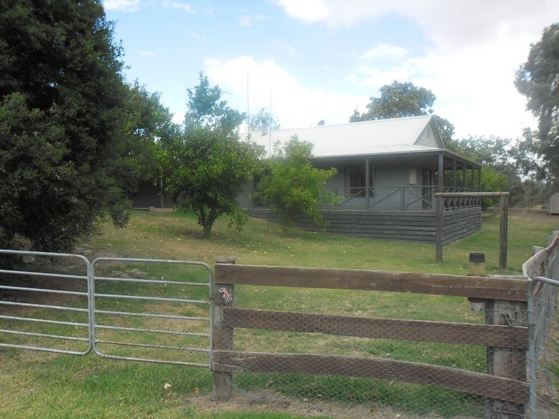356 Shaws Road, Yarck VIC 3719