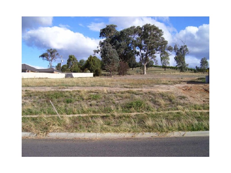 21 Oswald Drive, Alexandra VIC 3714
