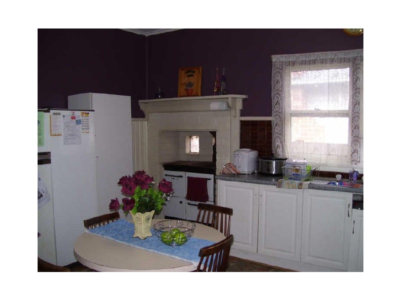 8 William Street, Alexandra VIC 3714