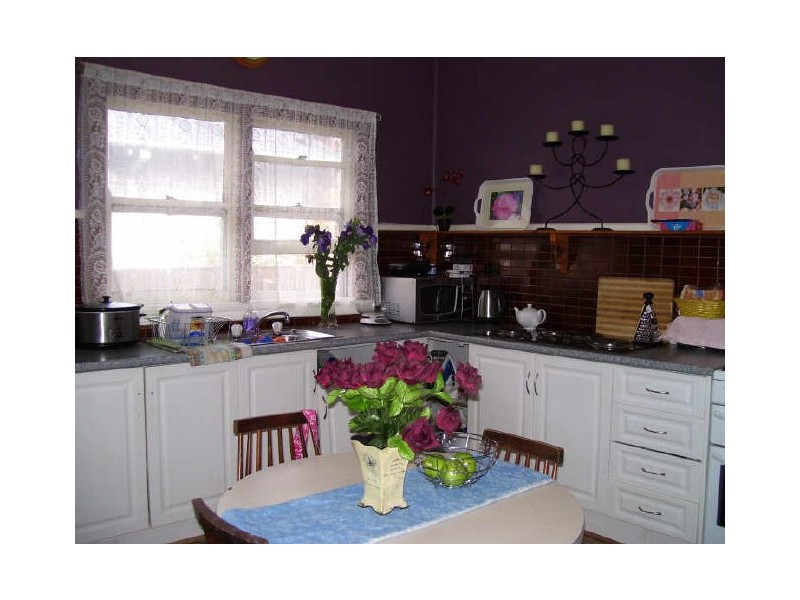 8 William Street, Alexandra VIC 3714