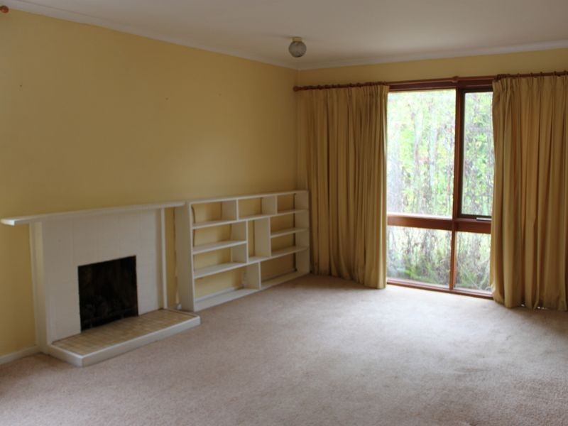 22 Hillside Avenue, Eildon VIC 3713