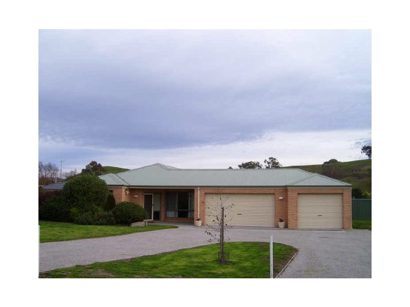 25 Johnston Street, Alexandra VIC 3714
