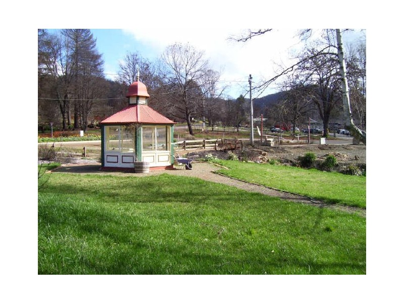 7 Falls Road, Marysville VIC 3779