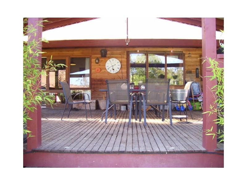 45 Shaw Avenue, Eildon VIC 3713