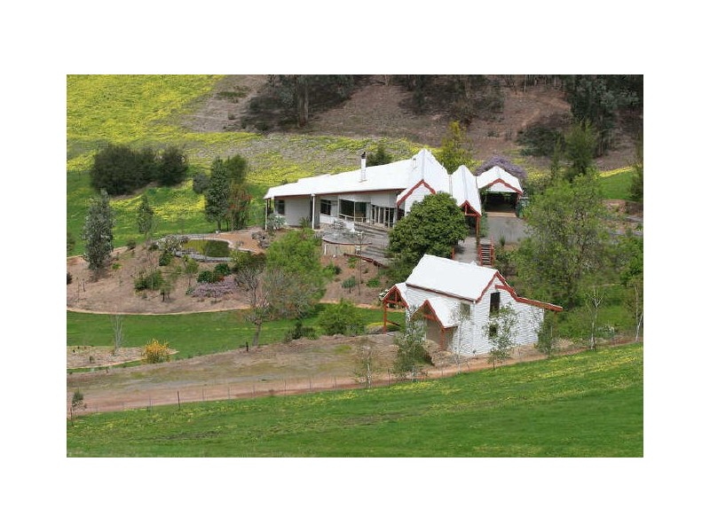 566 Crystal Creek Road, Alexandra VIC 3714