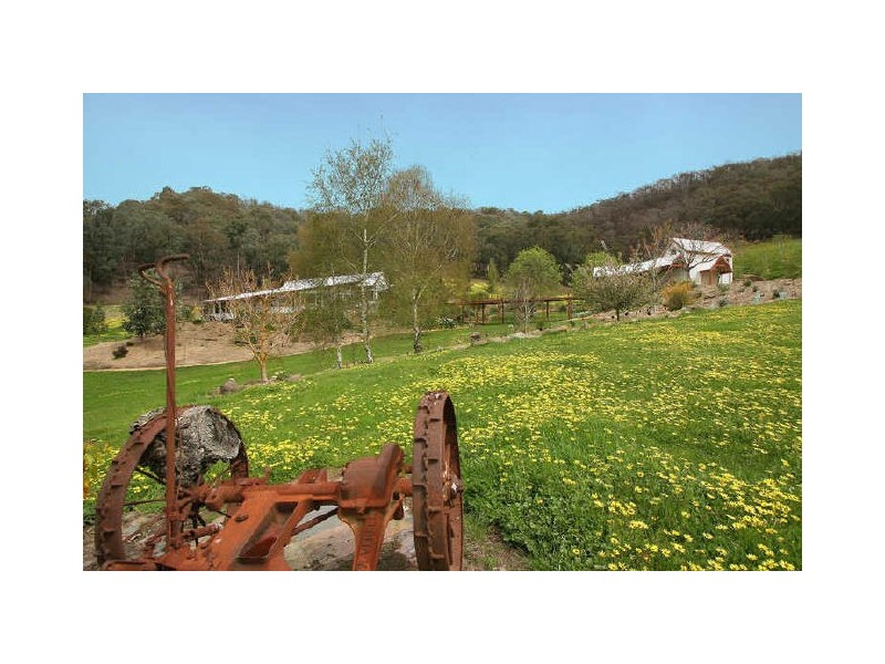 566 Crystal Creek Road, Alexandra VIC 3714