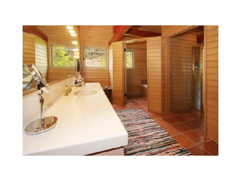 566 Crystal Creek Road, Alexandra VIC 3714