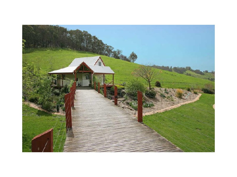566 Crystal Creek Road, Alexandra VIC 3714