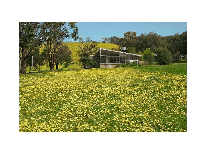 566 Crystal Creek Road, Alexandra VIC 3714