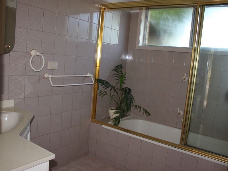 16 Villeneuve Street, Alexandra VIC 3714