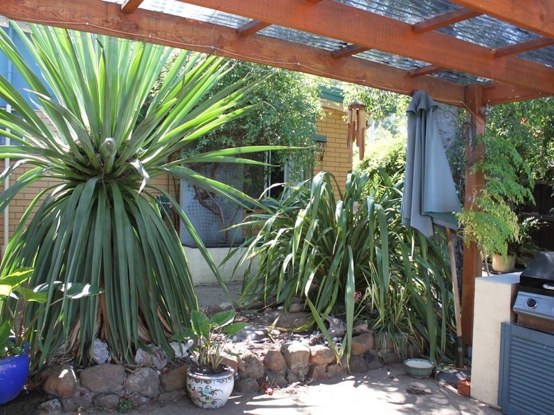 16 Villeneuve Street, Alexandra VIC 3714